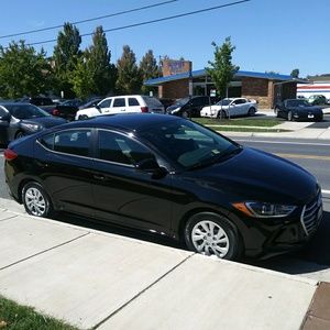 Meet your Posher, Luis